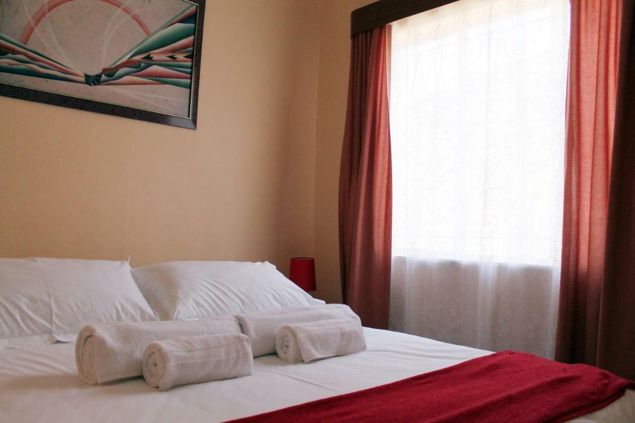 Xenia Bed & Breakfast Windhoek Exteriör bild